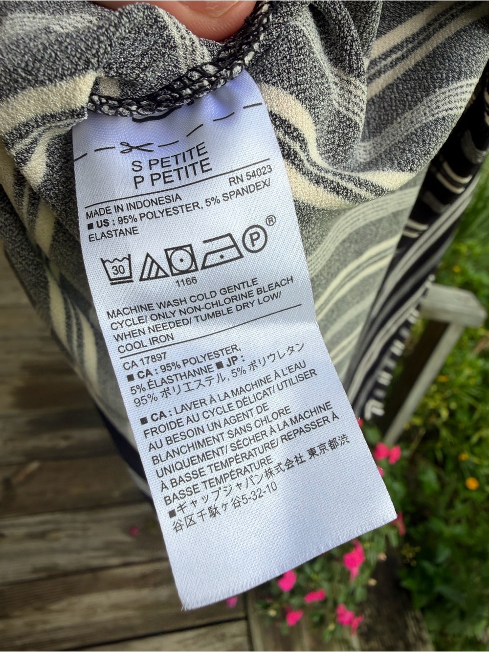 Banana Republic Black and White Striped Midi Dress - Picture 8 of 9